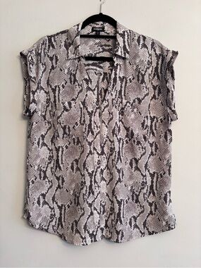 Express Snake-Print Short Sleeve Blouse